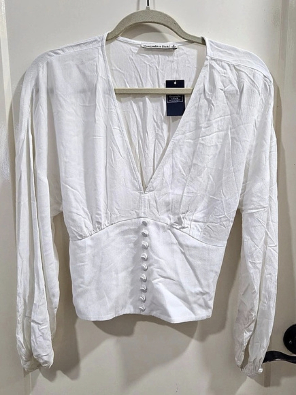 Abercrombie & Fitch White Long Sleeve Blouse Size Small NWT